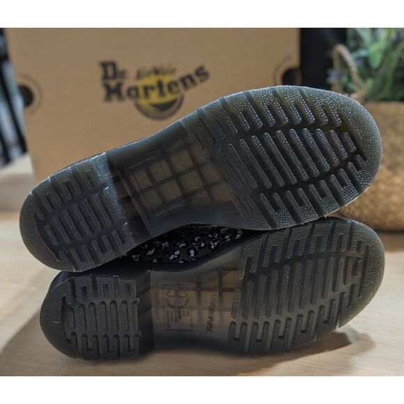 Dr. Martens 1460 Women's Gray Loud Leopard Smooth Leather Lace Up Boots UK 5 NIB - Picture 10 of 15